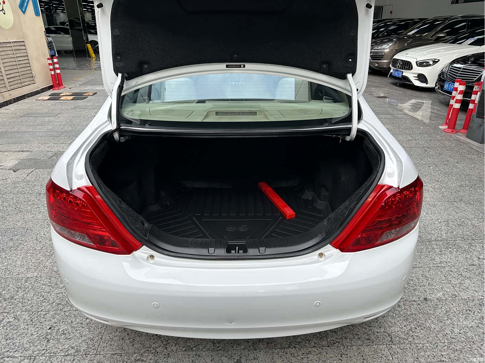 BYD E5, 2017 11