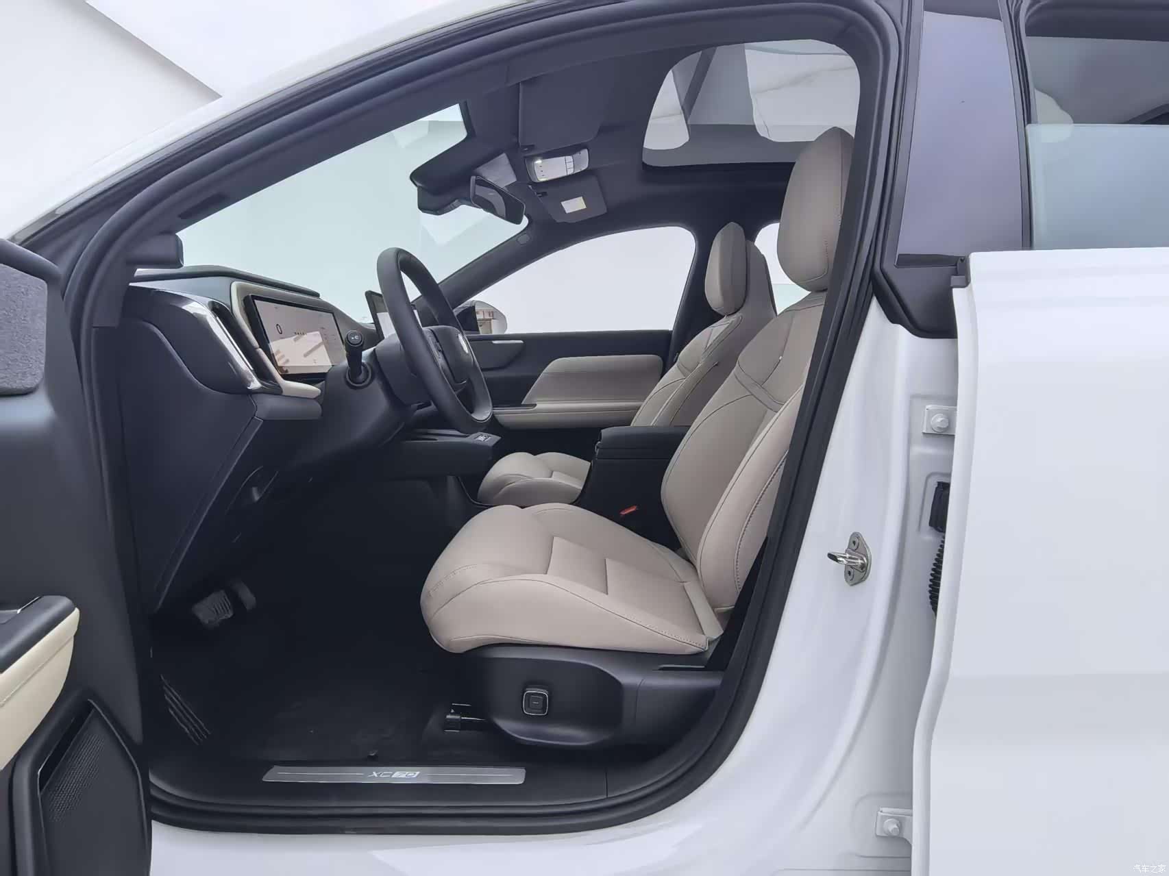 Volvo XC70, 2026 19