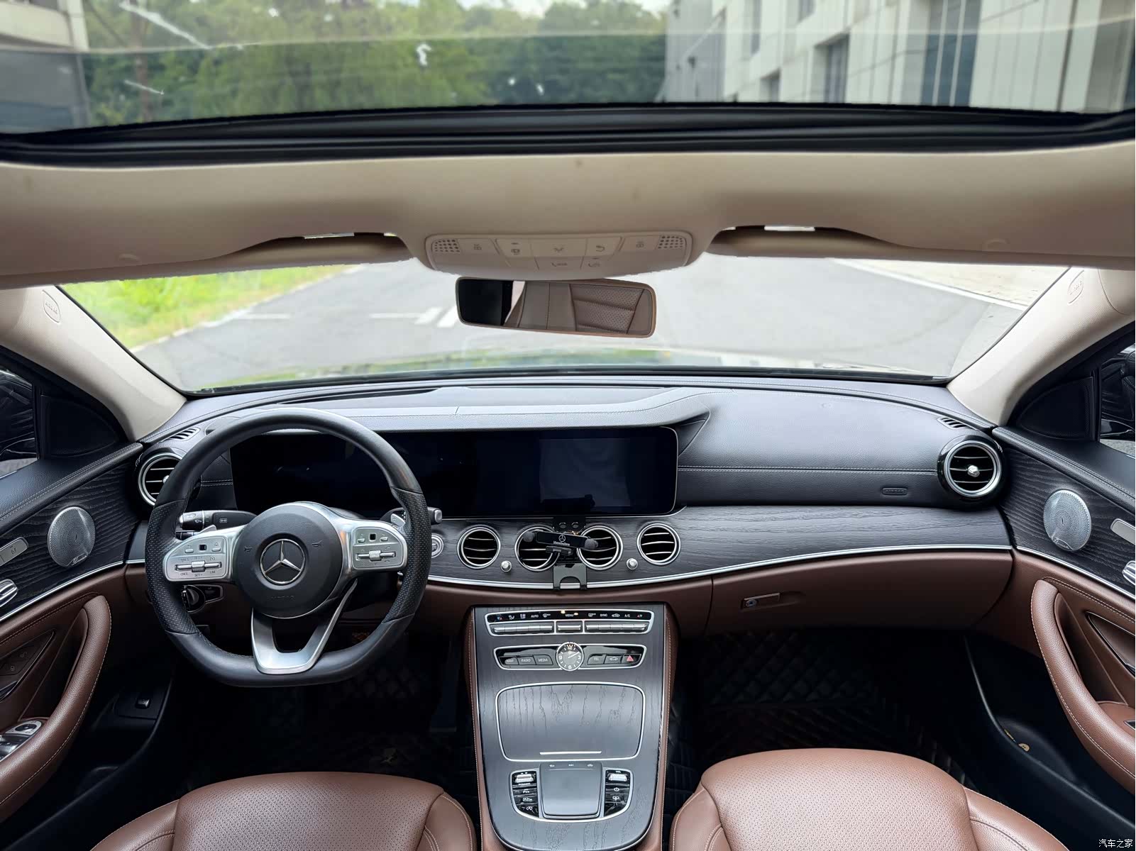 Mercedes-Benz E-Class, 2020 все фото