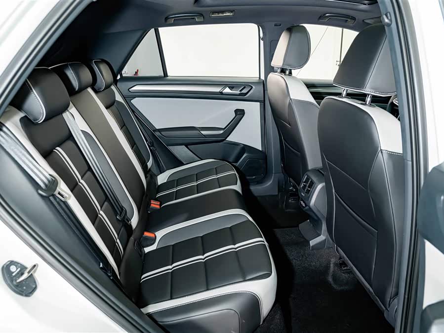 Volkswagen T-ROC 2025, фото 20