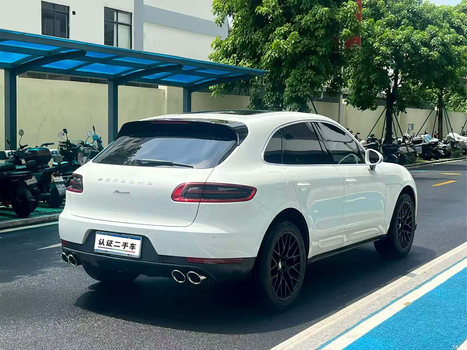 Porsche Macan, 2017 все фото