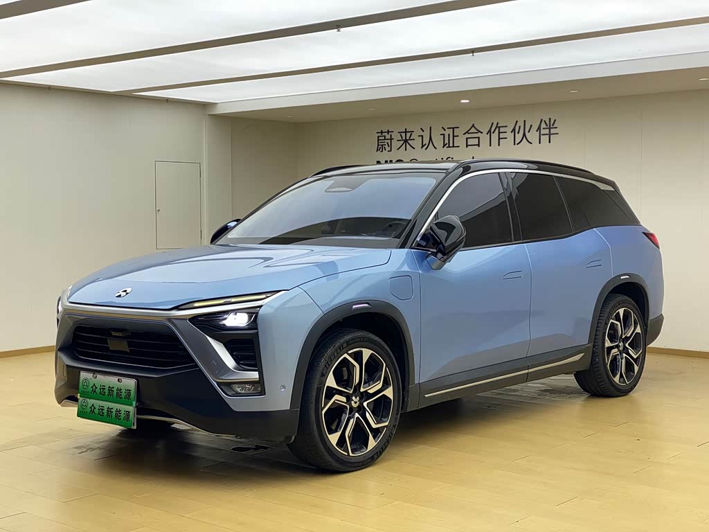 NIO ES8