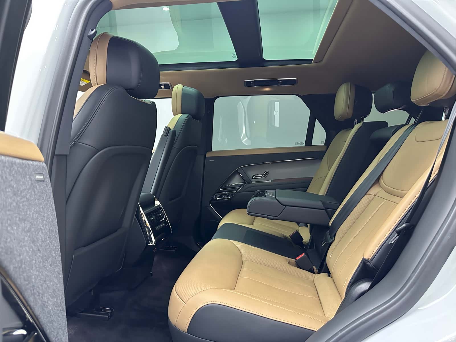 Land Rover Range Rover, 2024 11