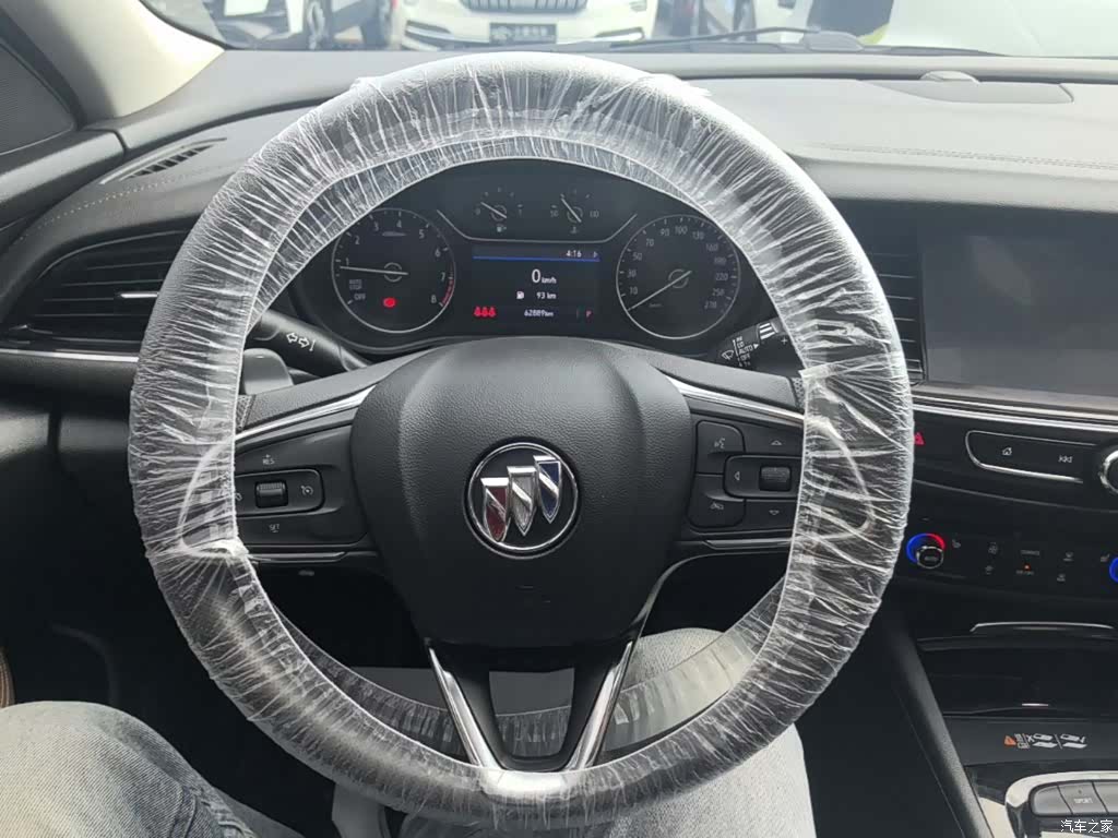Buick Regal, 2022 11