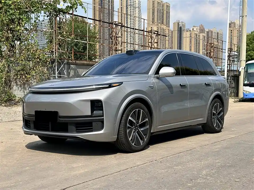 Li Auto Ideal L8