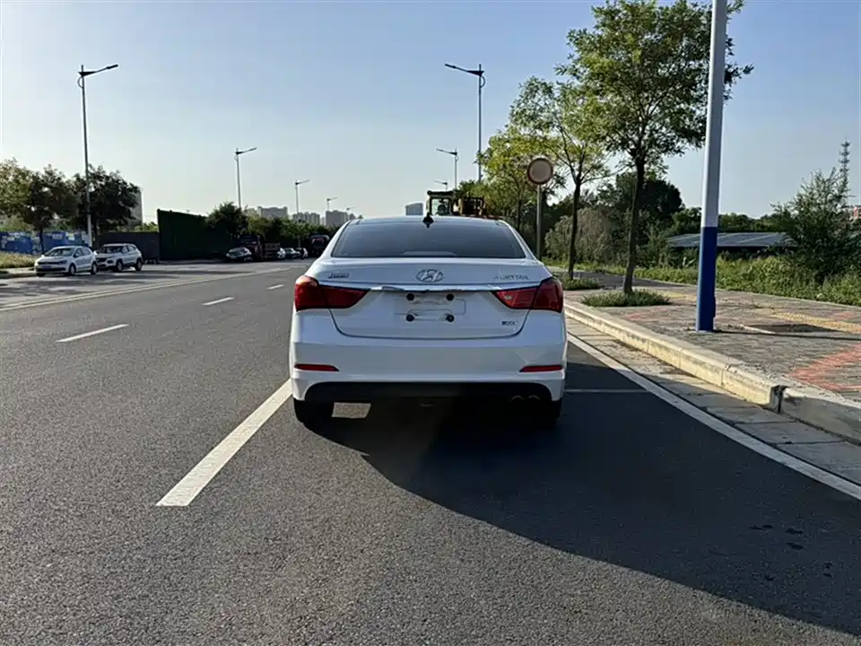 Hyundai Name picture