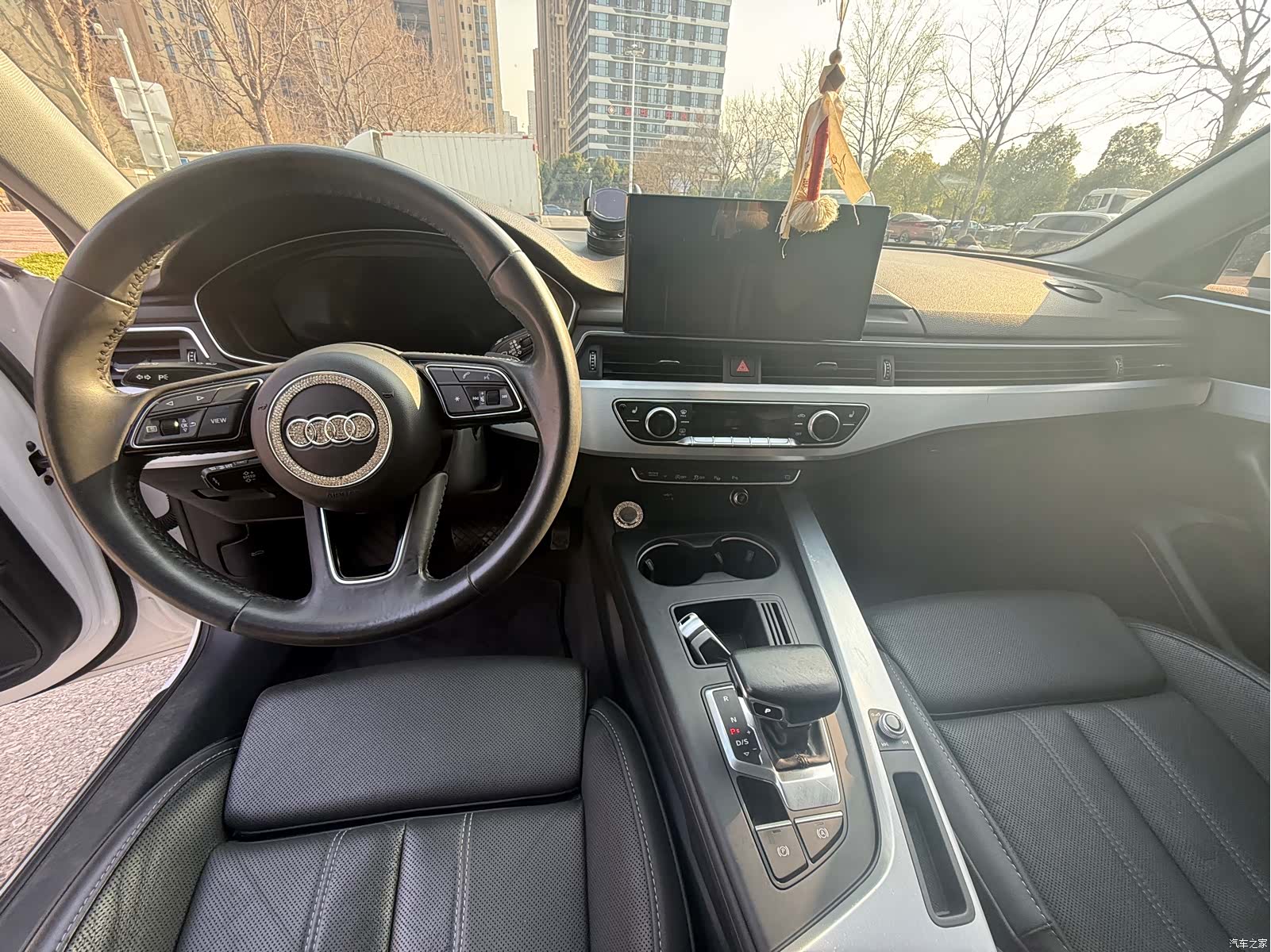 Audi A4L, 2021 10