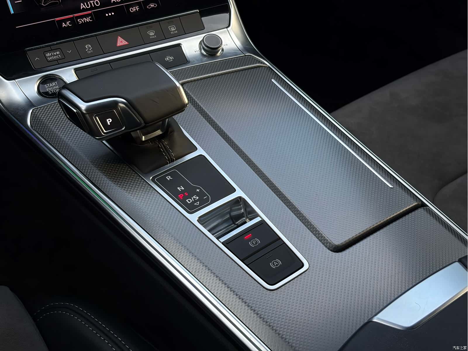 Audi A6L, 2022 13