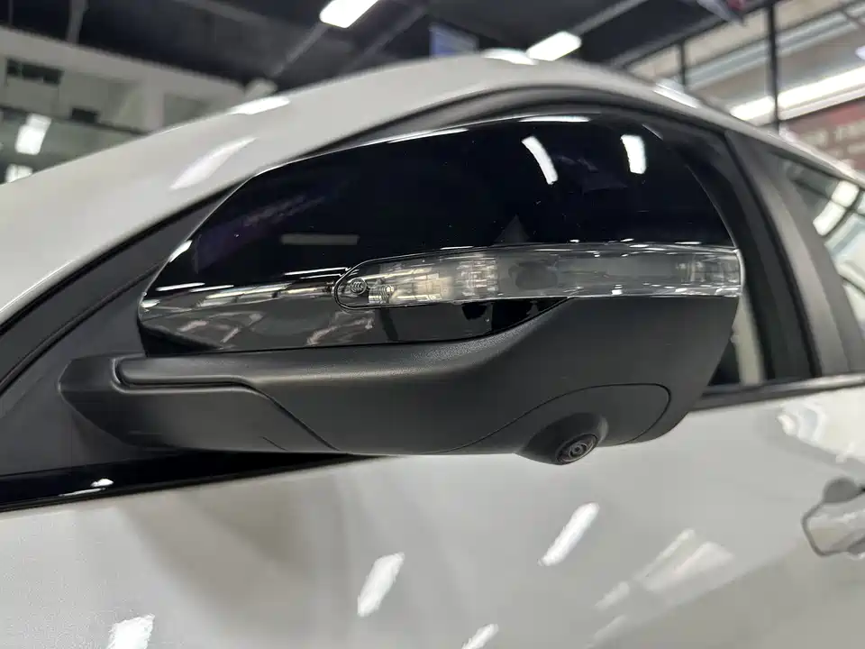 Chevrolet Explorer Plus