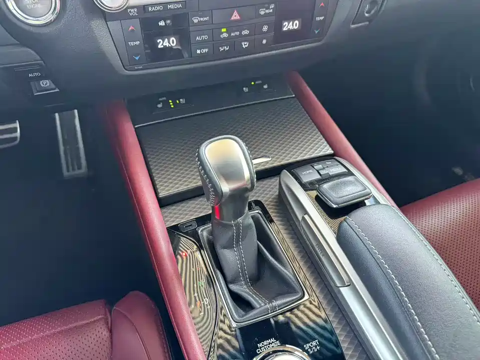 Lexus GS