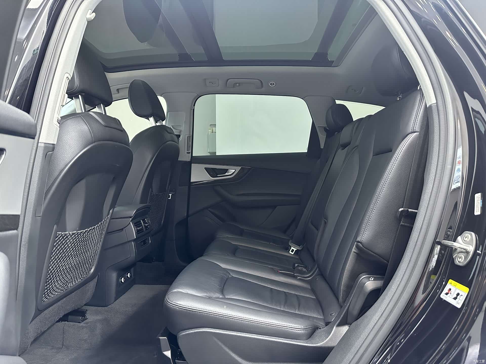 Audi Q7, 2019 11