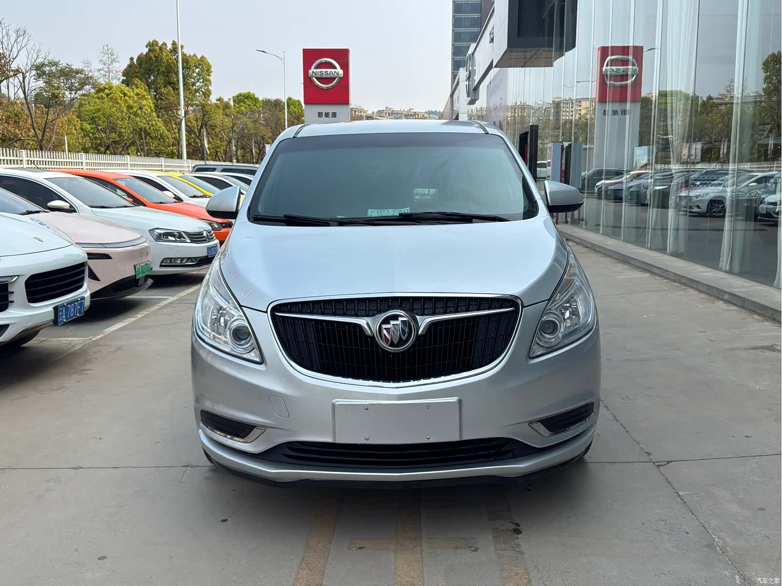 Buick GL8, 2018 2