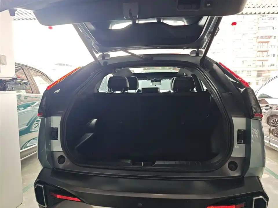 Trumpchi Shadow cool