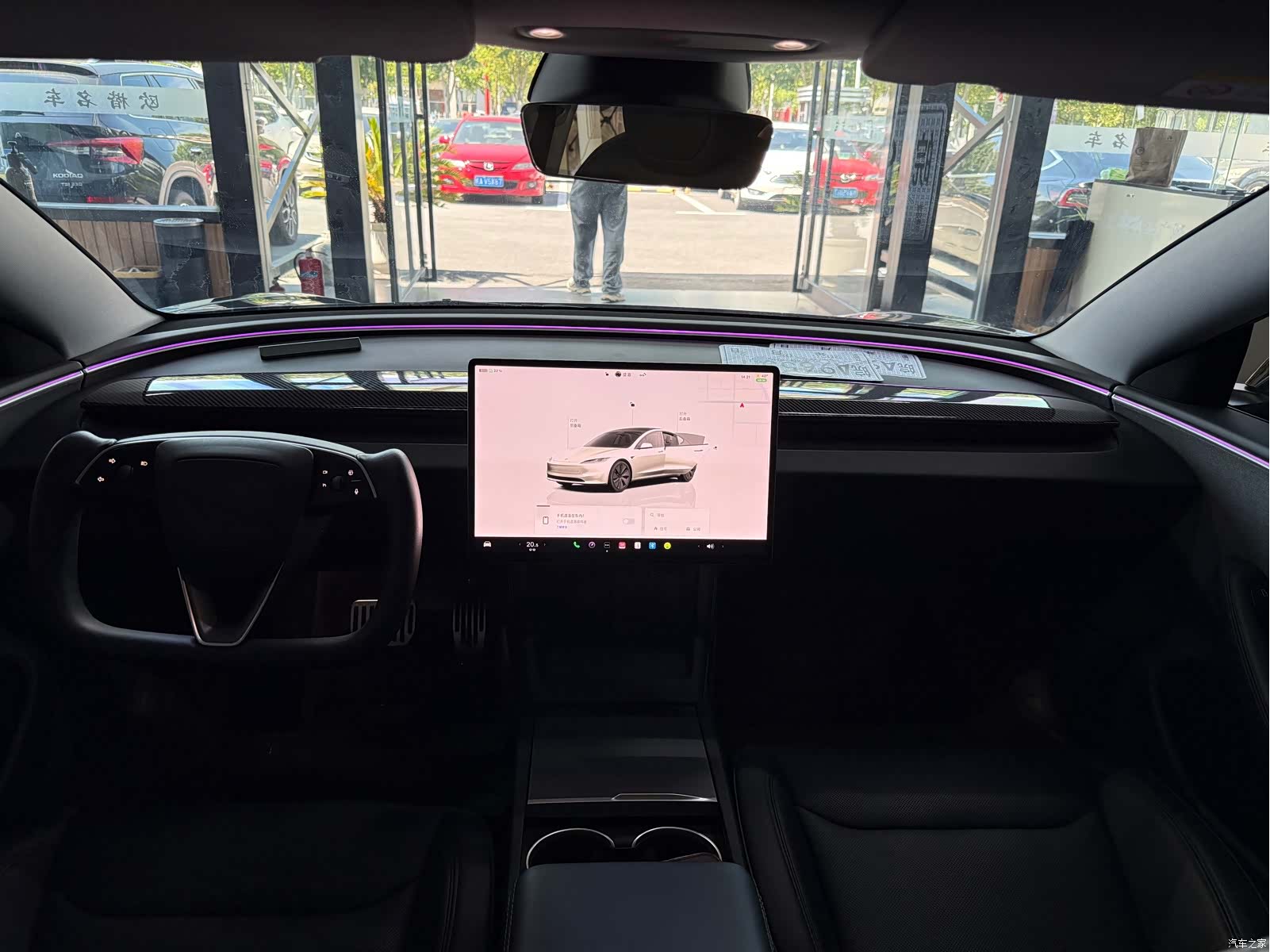 Tesla Model 3, 2024 9