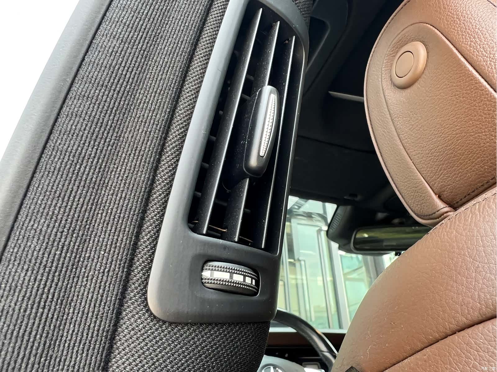 Mercedes-Benz S-Class, 2015 42
