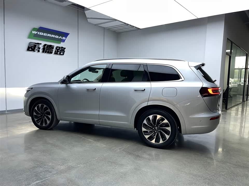 AITO Ask the world M7