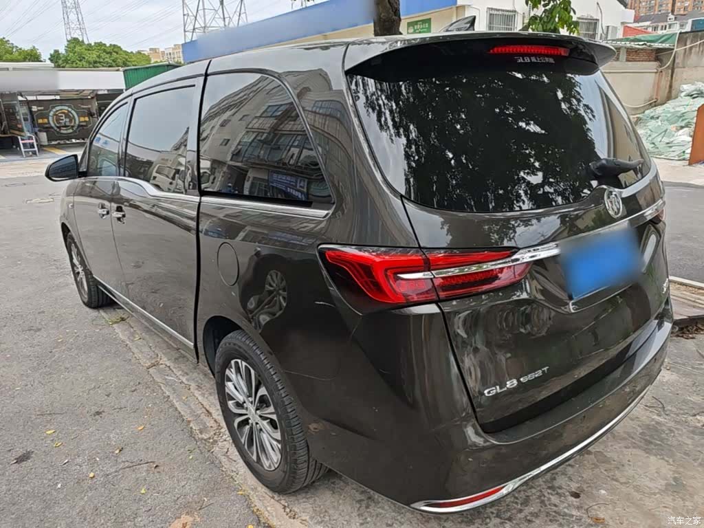 Buick GL8, 2021 23