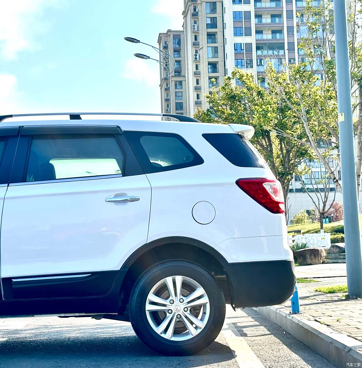 BAIC S3, 2015 9