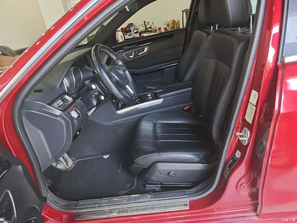 Mercedes-Benz E-Class, 2015 15