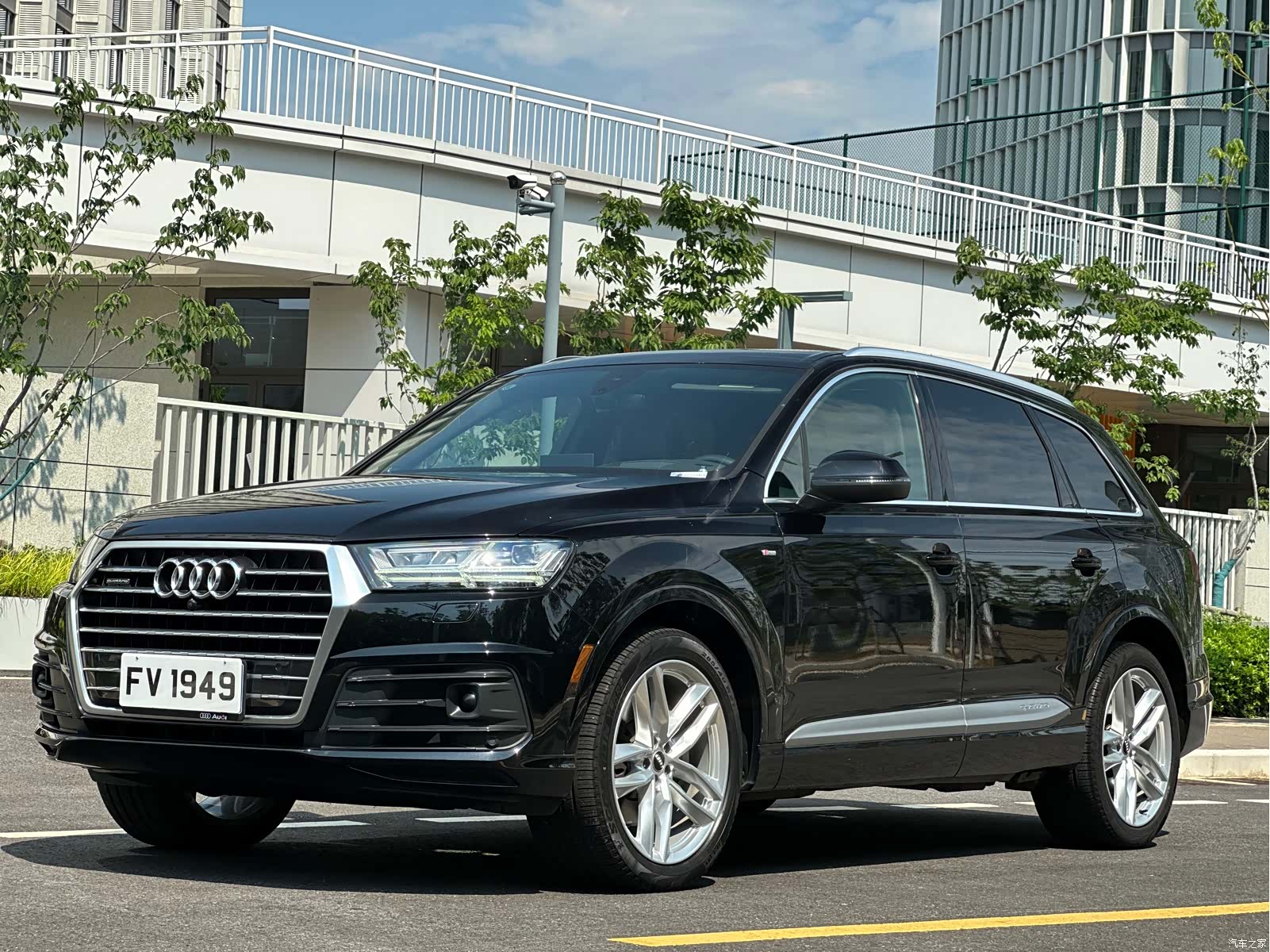 Audi Q7, 2017 1