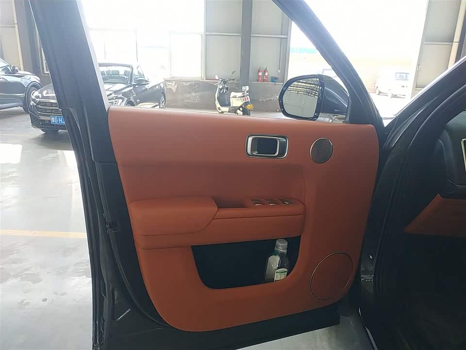 Li Auto Ideal L8