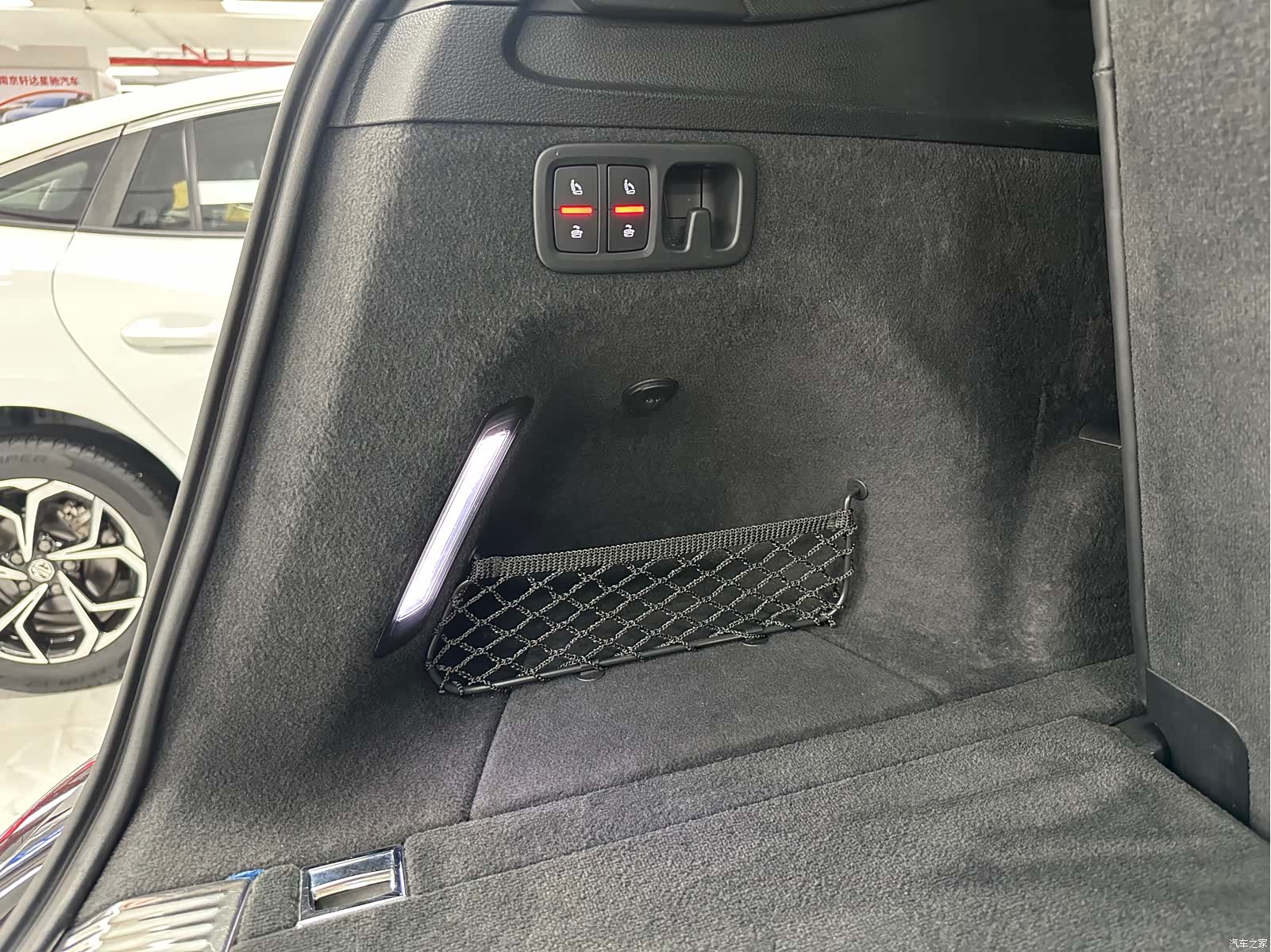 Audi Q7, 2017 33