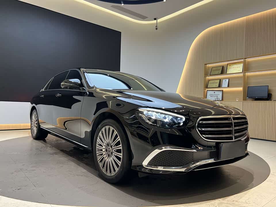 Mercedes-Benz E-class Mercedes-Benz E-class