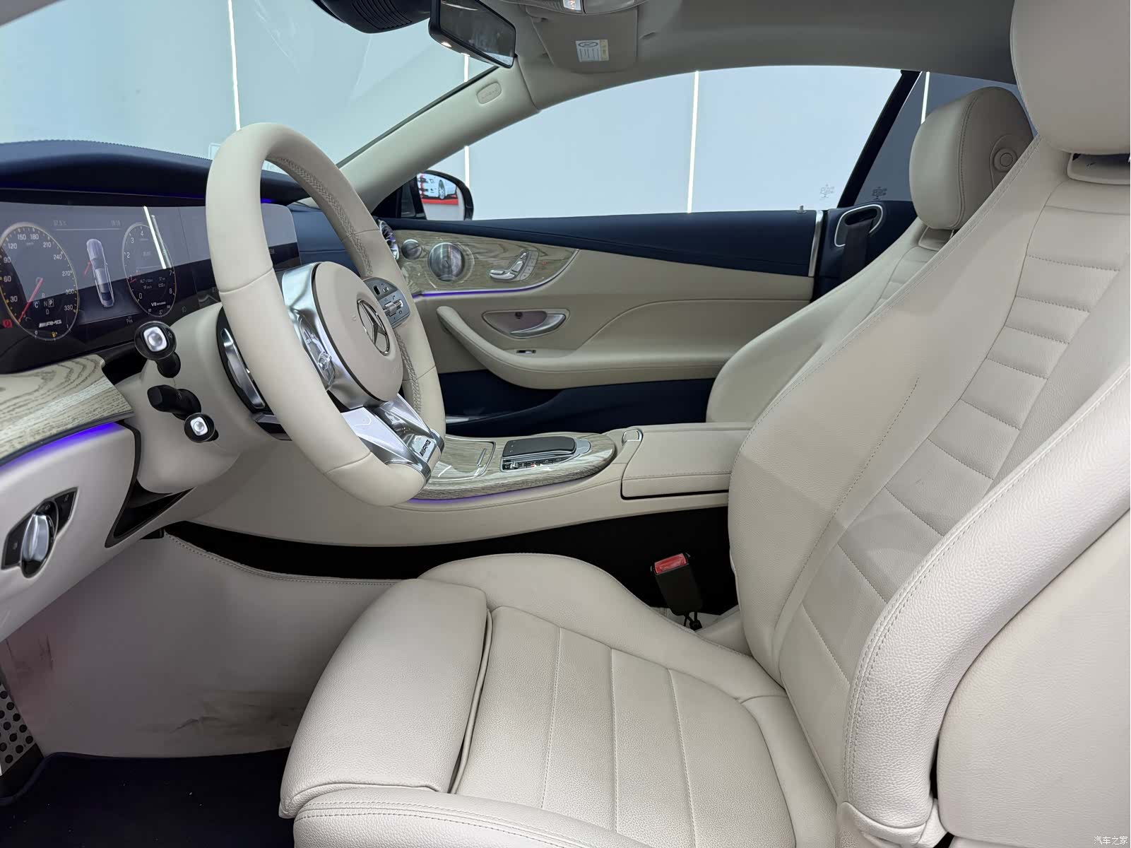 Mercedes-Benz E-Class, 2018 4