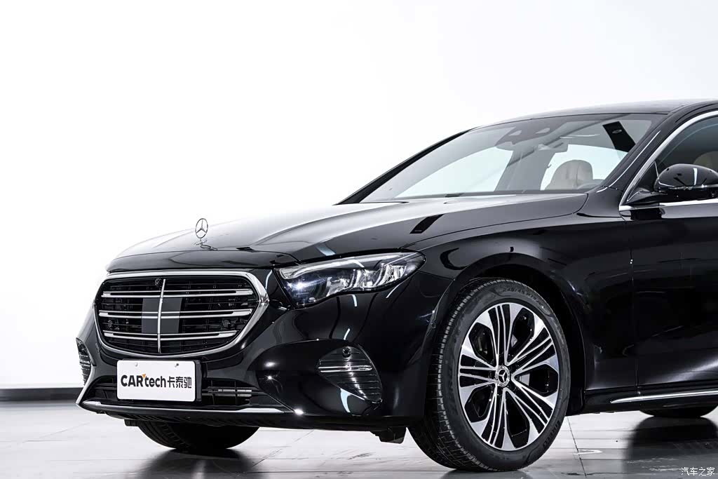 Mercedes-Benz E-Class, 2025 все фото