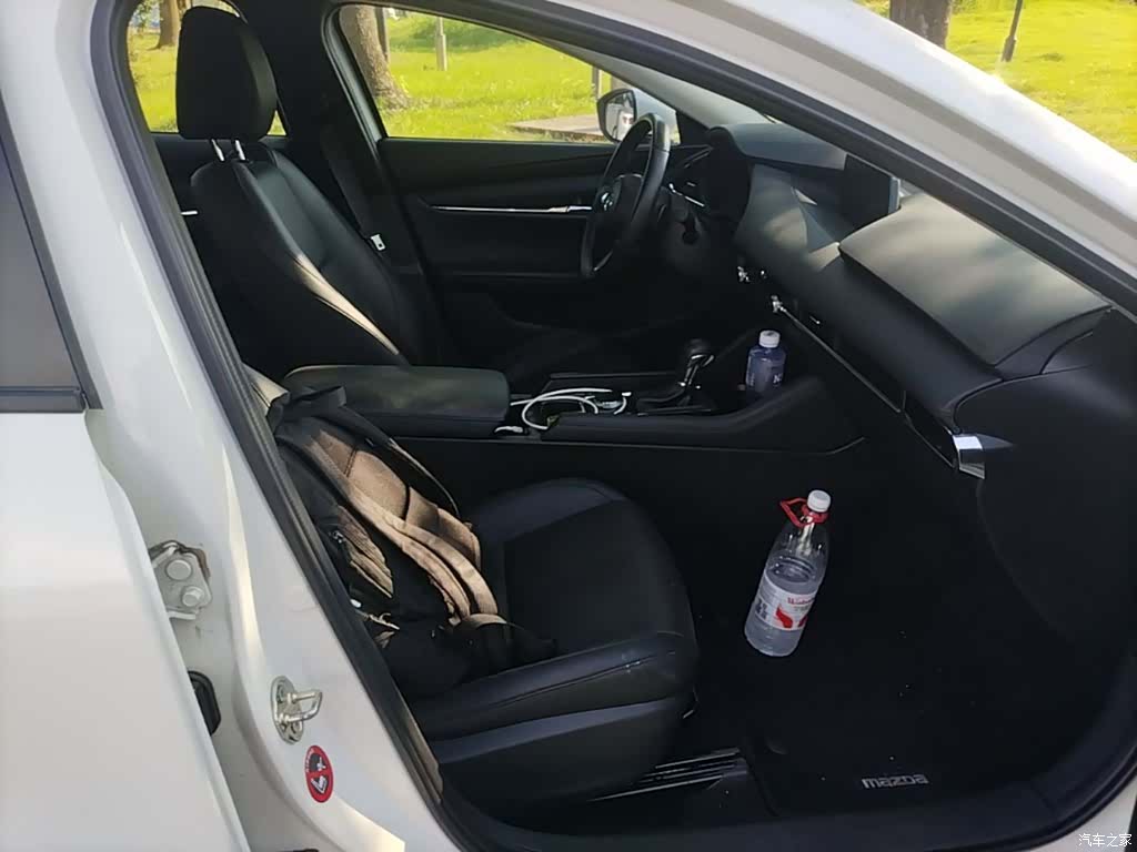 Mazda Mazda3, 2024 25