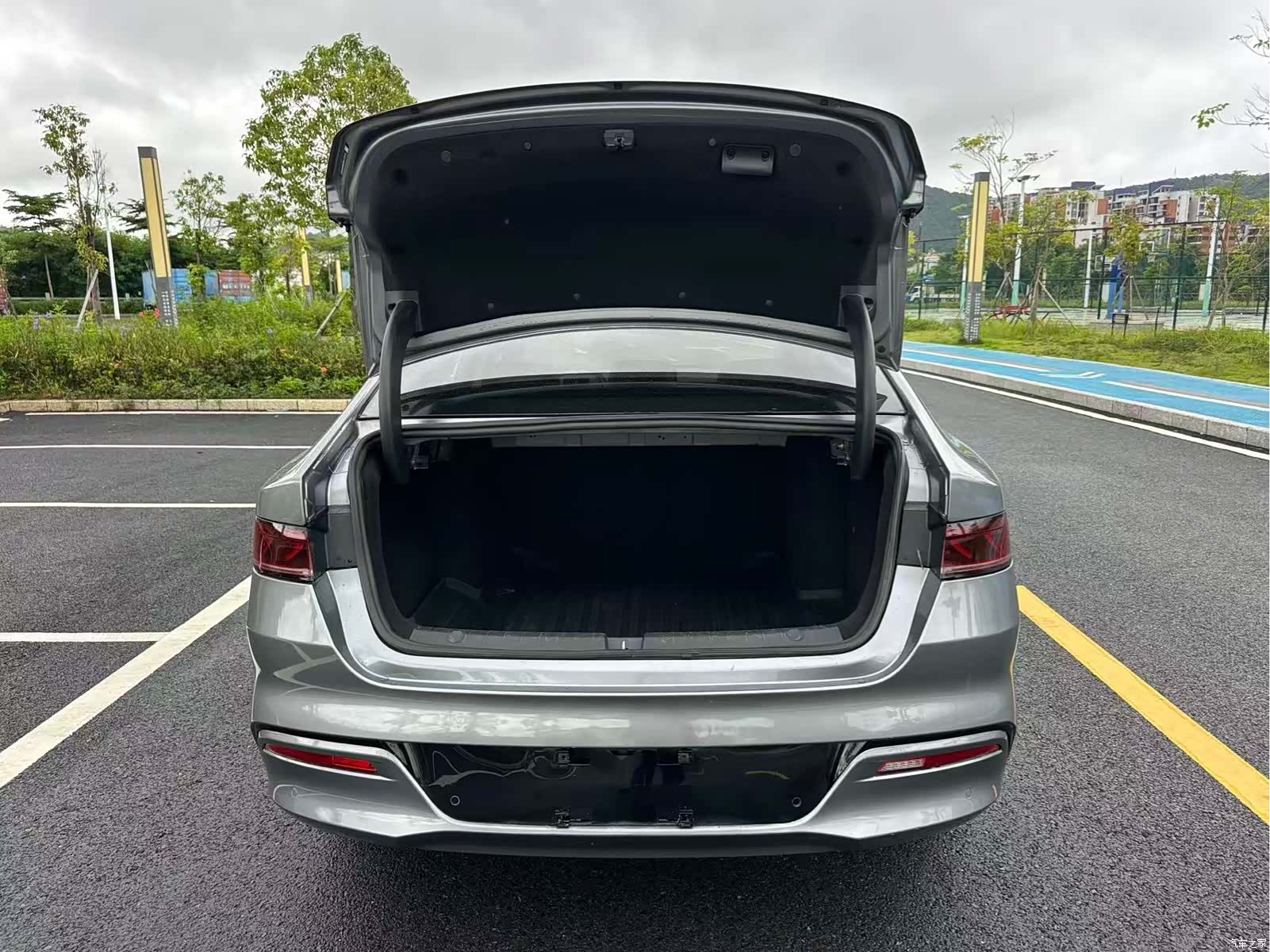 BYD Qin, 2022 17