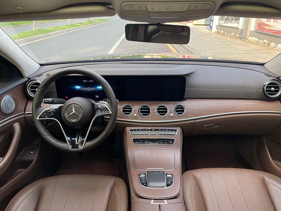 Mercedes-Benz E-class Mercedes-Benz E-class