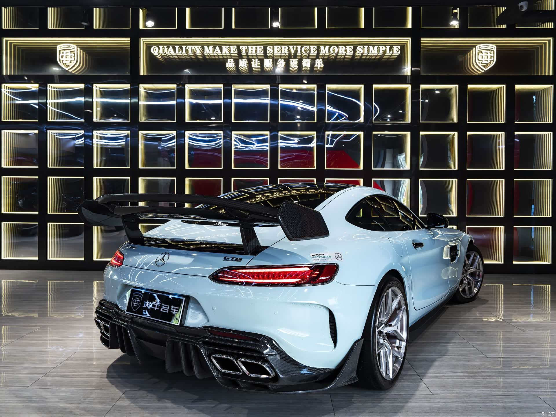MG AMG, 2017 6