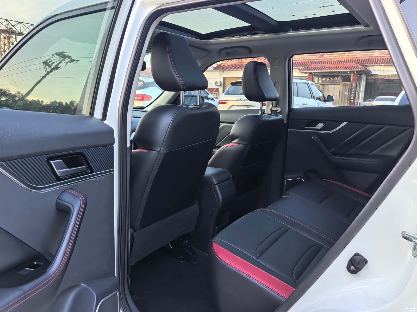 Nissan T60, 2021 11