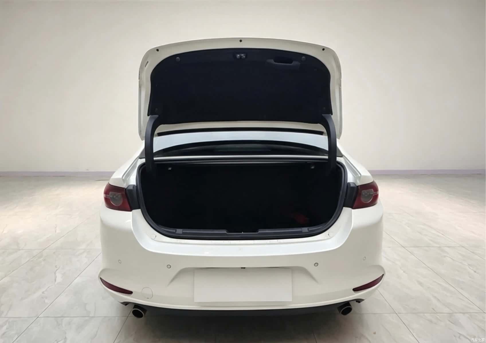 Mazda Mazda3, 2024 15
