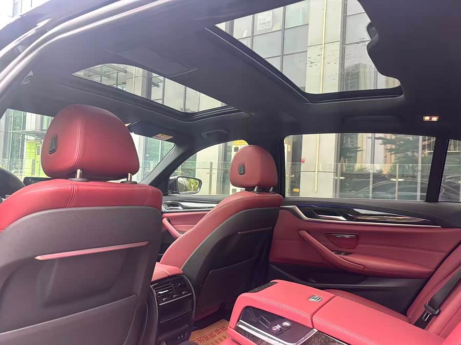 BMW 5 Series 2020, фото 9
