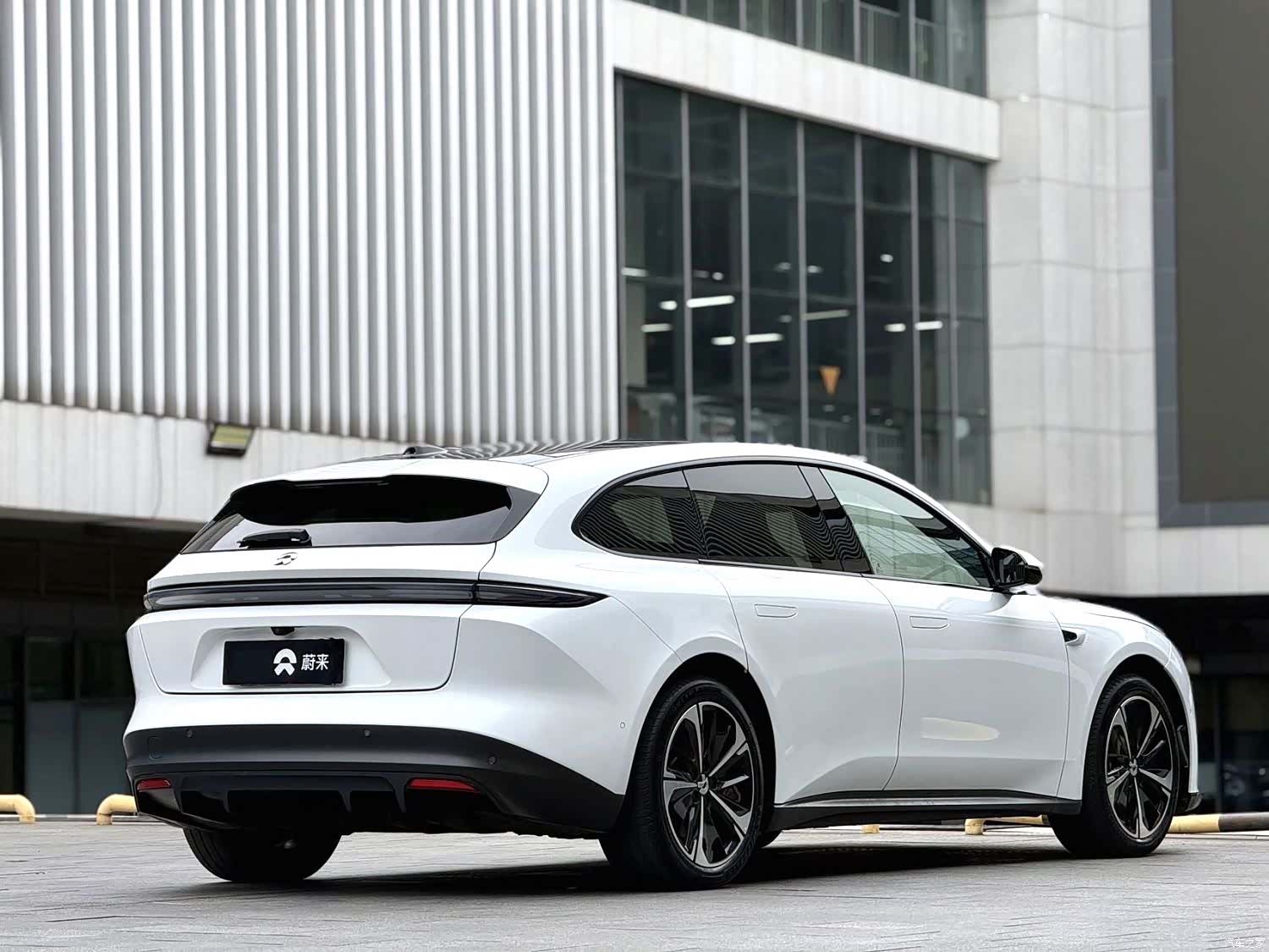 NIO ET5, 2024 9