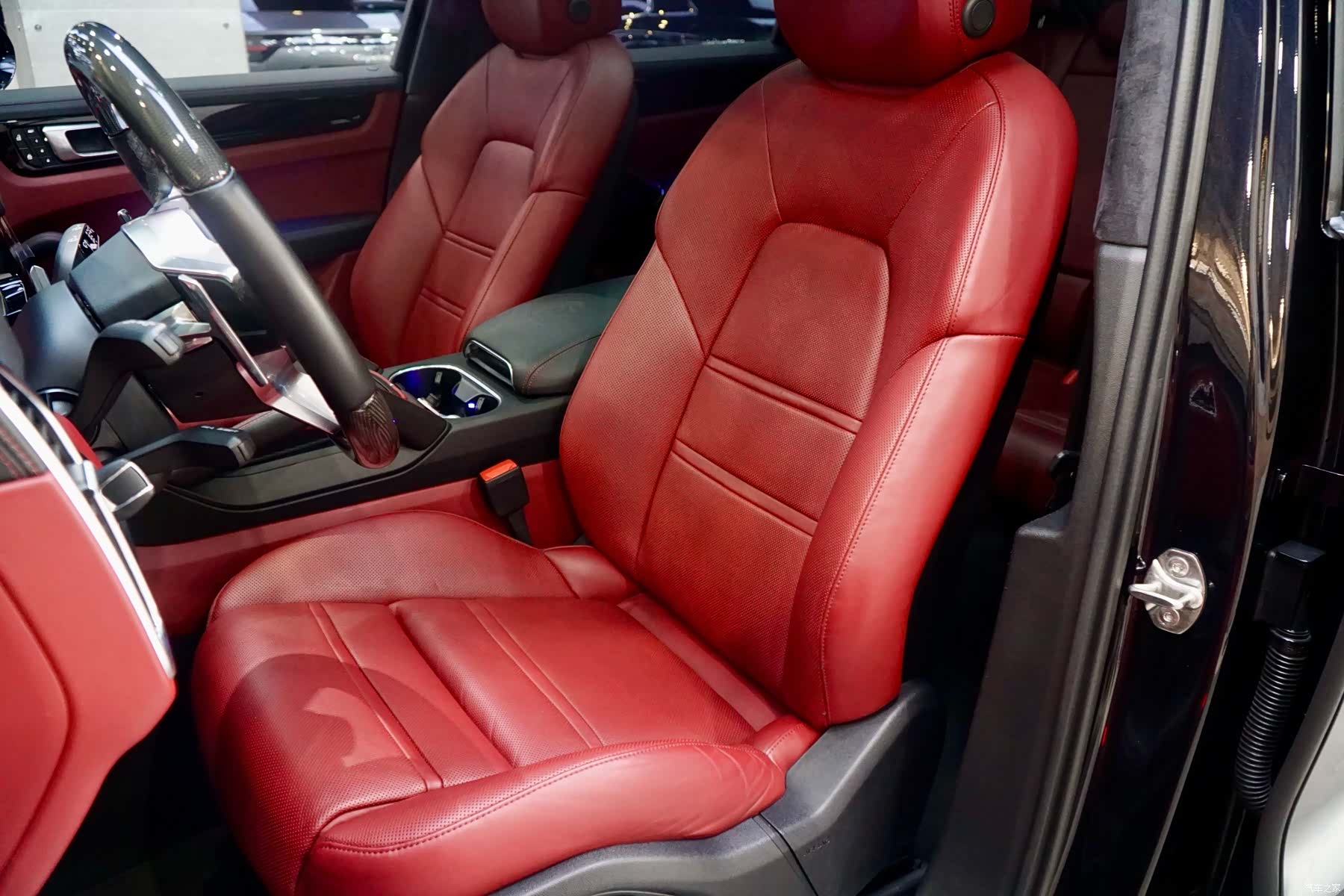 Porsche Cayenne, 2022 8