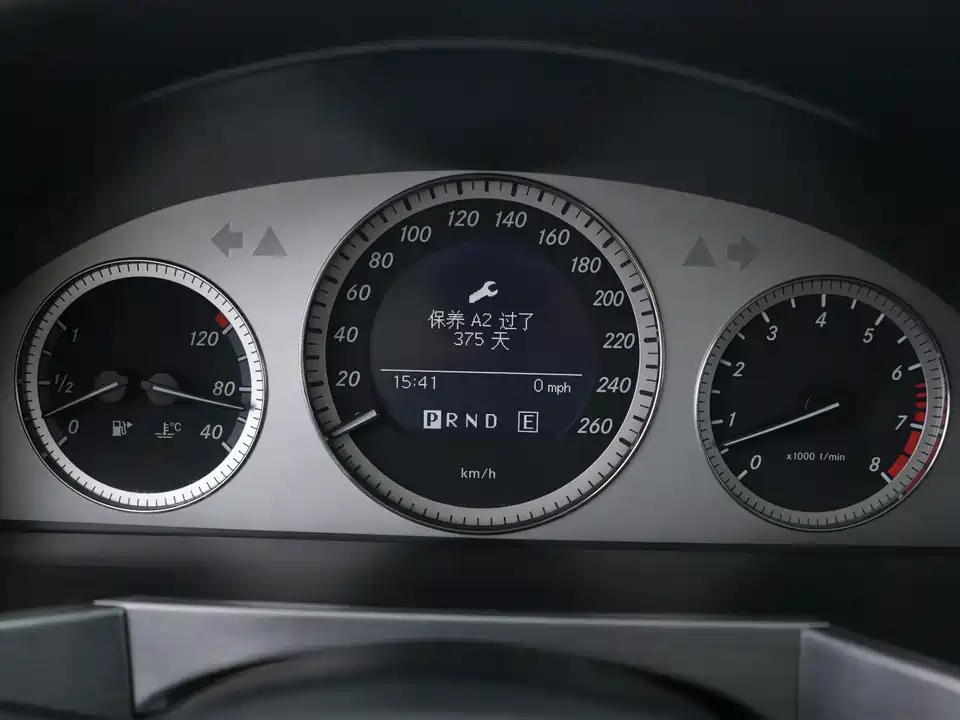 Mercedes-Benz GLK grade