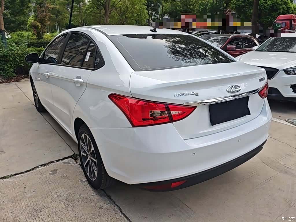 Chery 5, 2026 все фото
