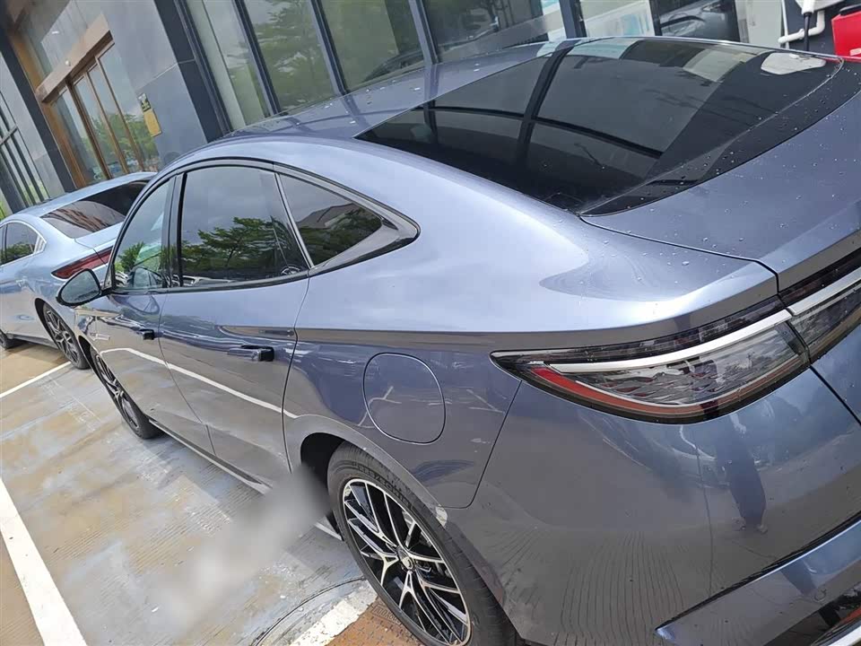 BYD Seal 07 DM-i BYD Seal 07 DM-i