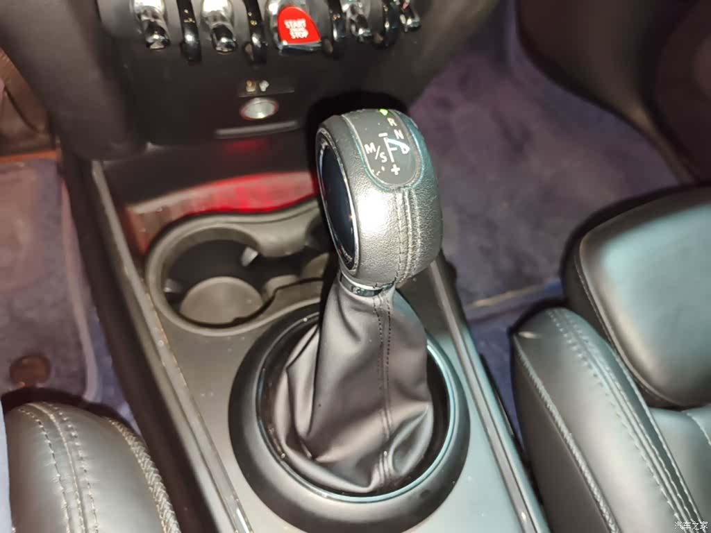 Mini Countryman, 2019 14