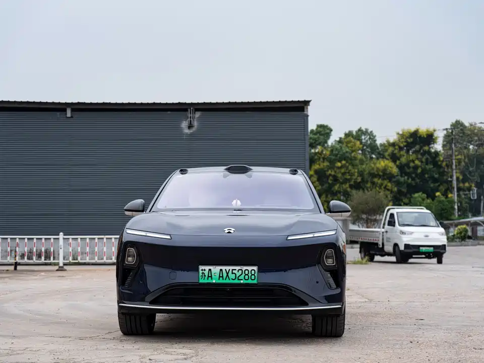 NIO ET9