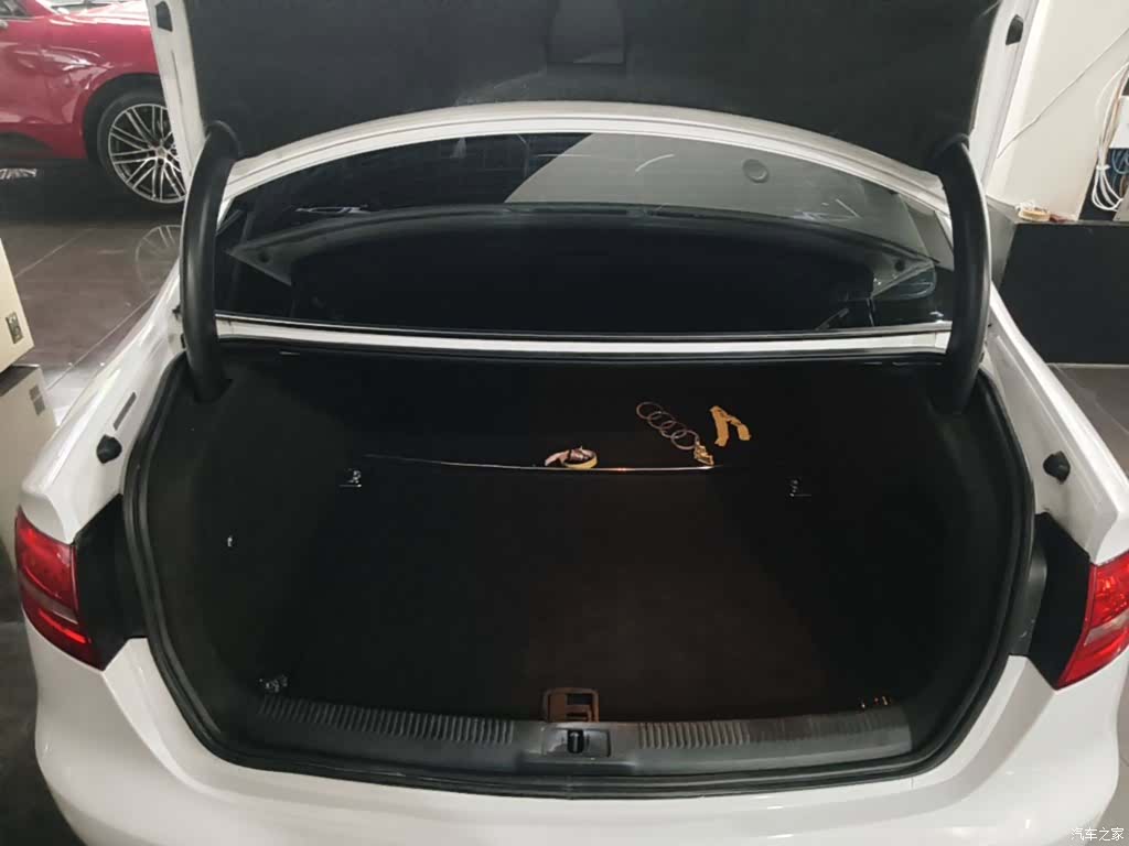 Audi A4L, 2015 19