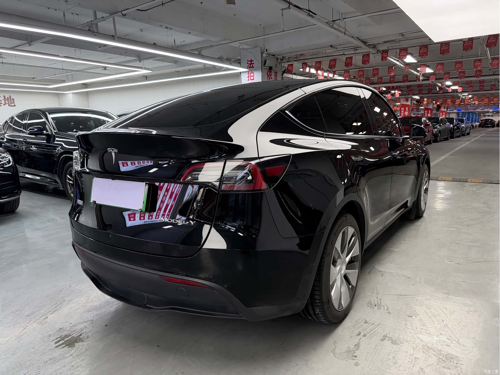 Tesla Model Y, 2022 10
