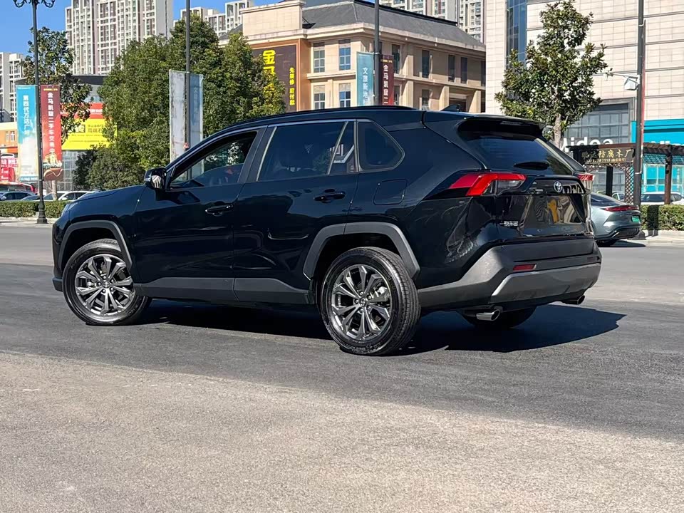 Toyota RAV4 Rongfang