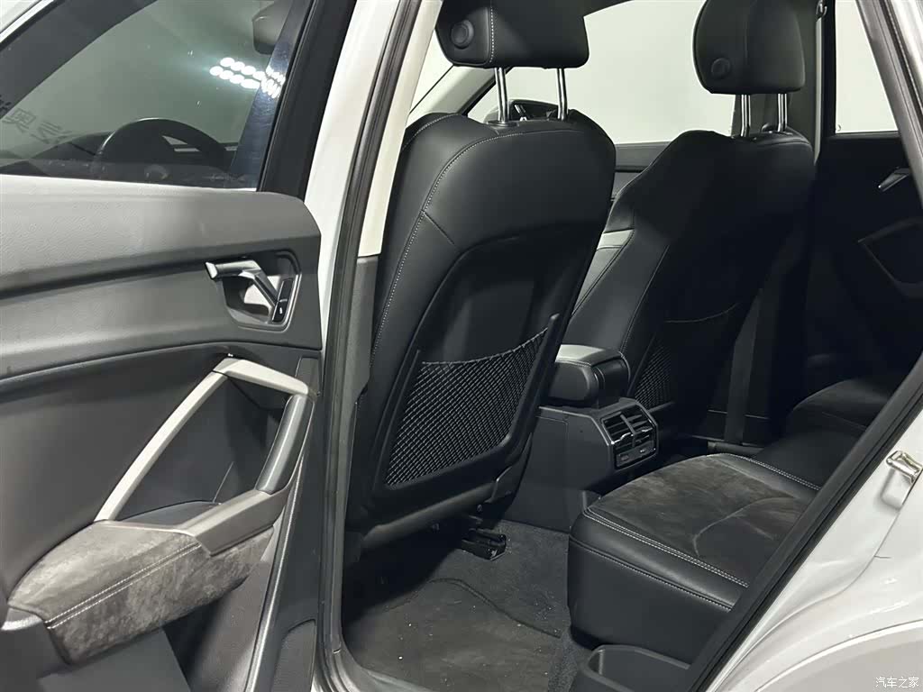 Audi Q3, 2020 6