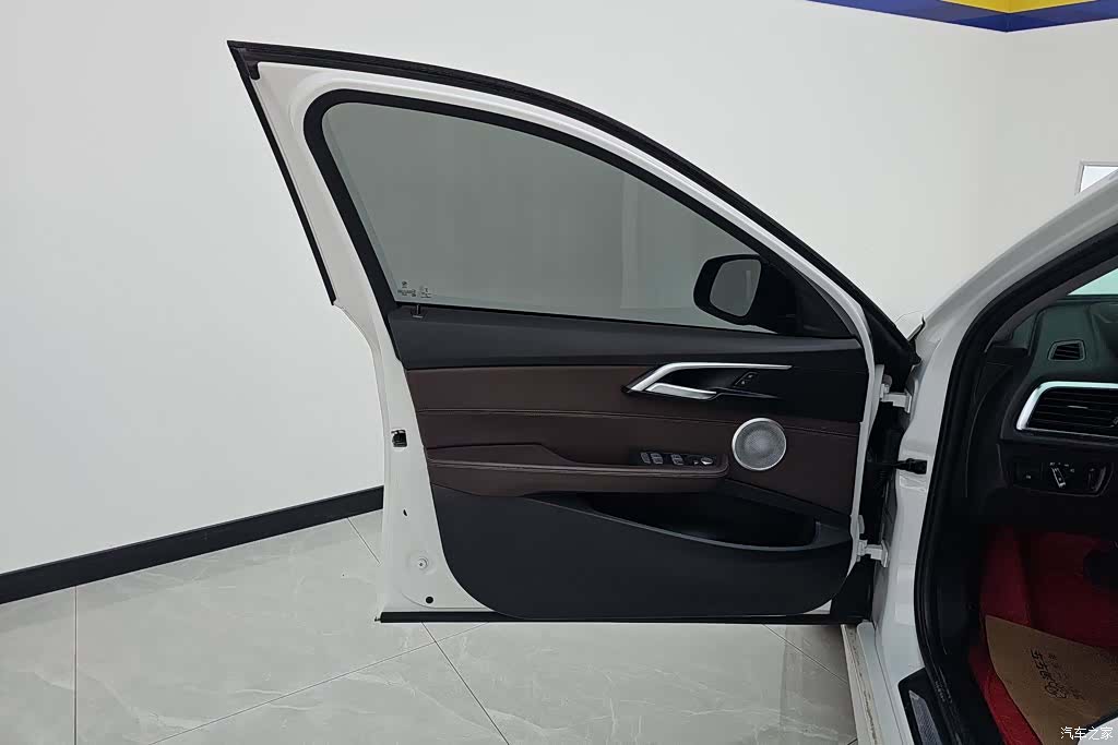 BMW 1 Series, 2022 7
