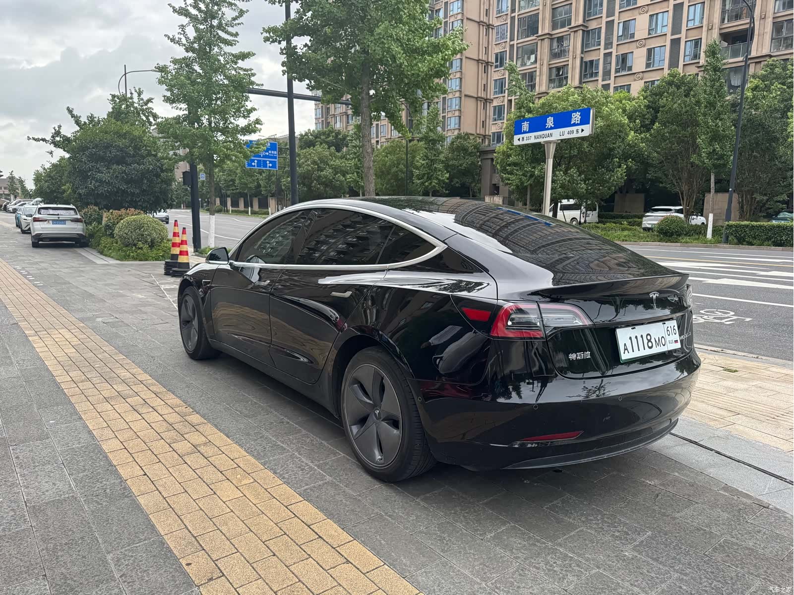 Tesla Model 3, 2020 4