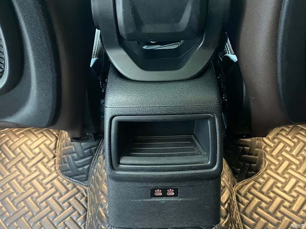 BMW X1, 2021 21